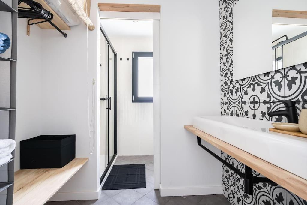 Maison Avec Piscine A Валенсия Екстериор снимка